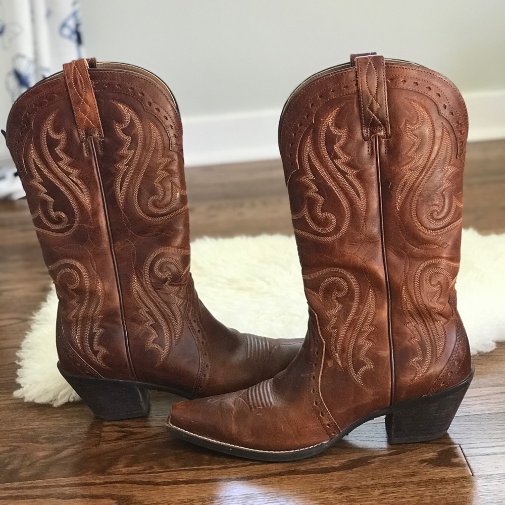 Ariat Classic Western Cowgirl Boots